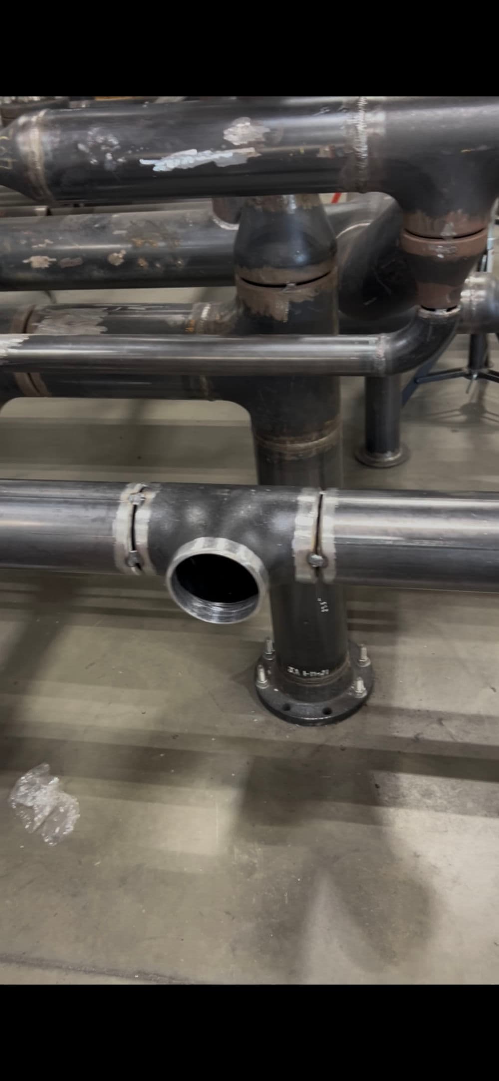 Pipe Welding image
